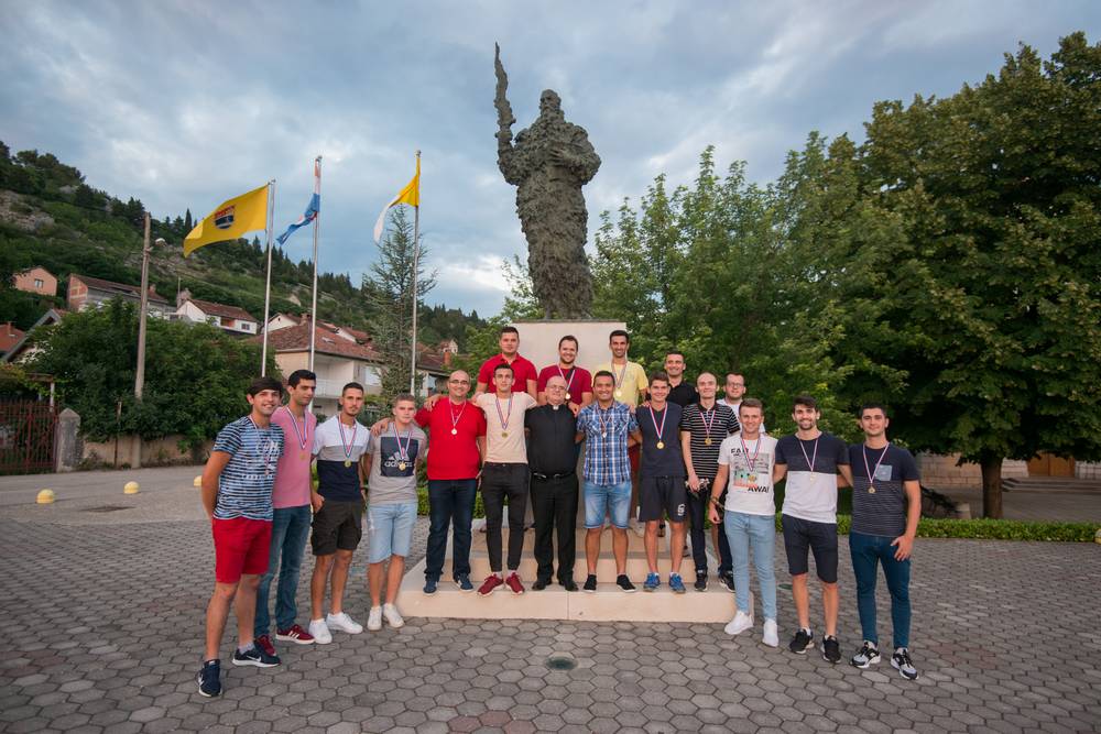 Katoličkoj malo-nogometnoj ekipi Župe sv. Ilije Proroka Stolac dodijeljeno općinsko priznanje 2018.