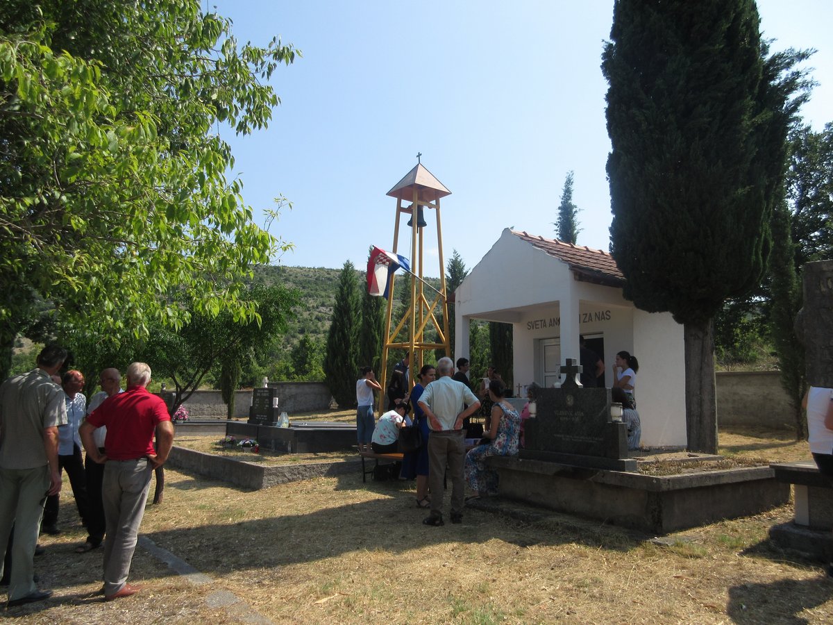 U groblju Ober-Doluša slavljena sv. Misa povodom zaštitnice sv. Ane 2019.
