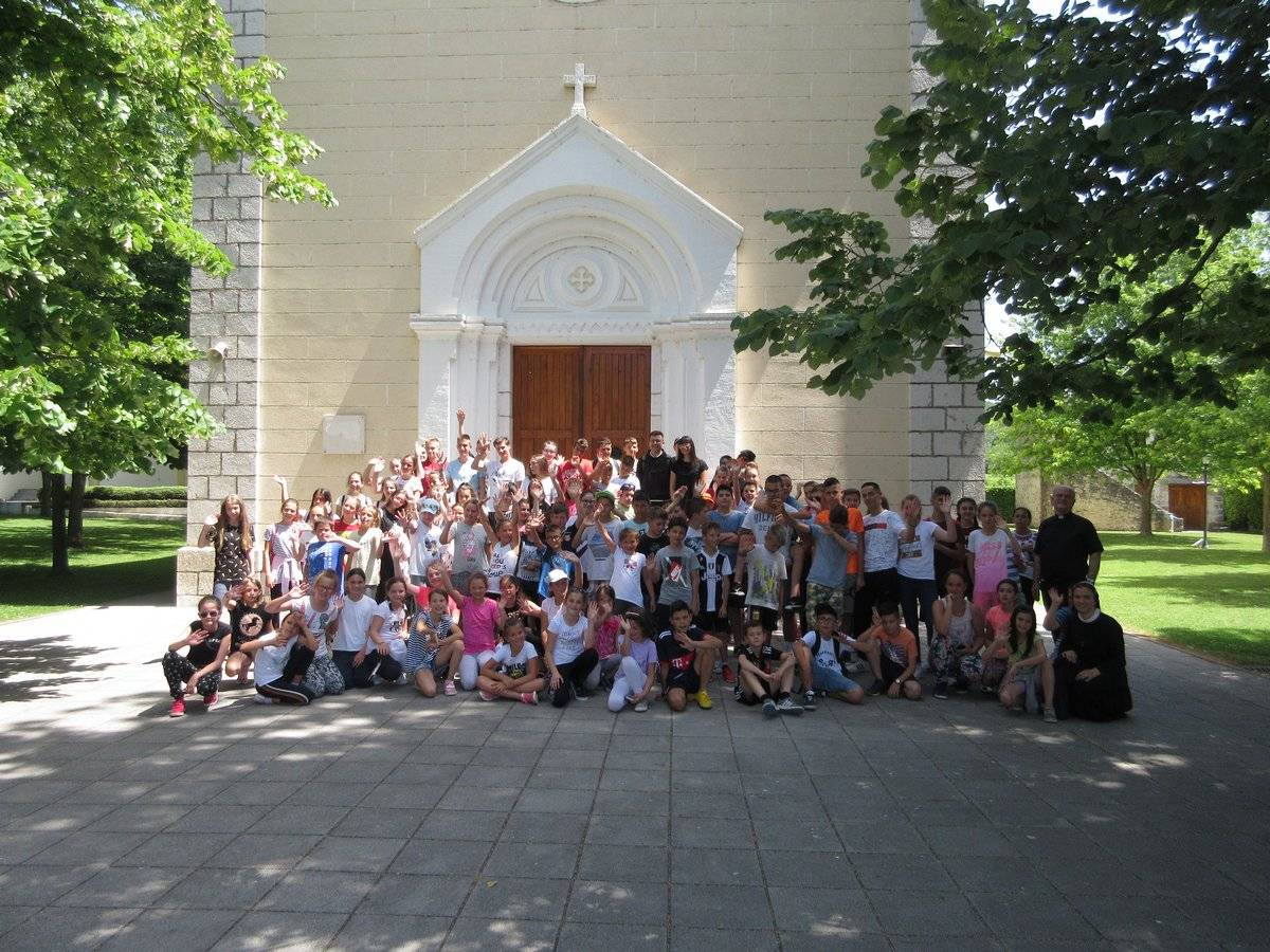 Župljani župe Tomislavgrad posjetili župu Stolac 2019.